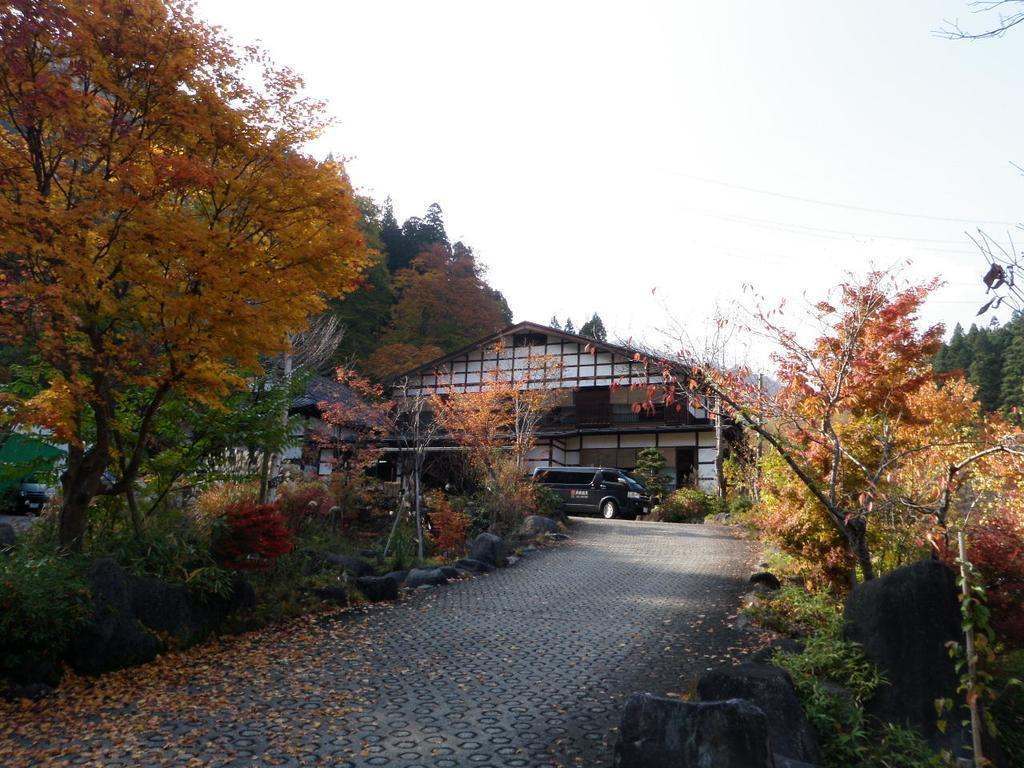 Kaikake Onsen Hotel Yuzawa  Ngoại thất bức ảnh